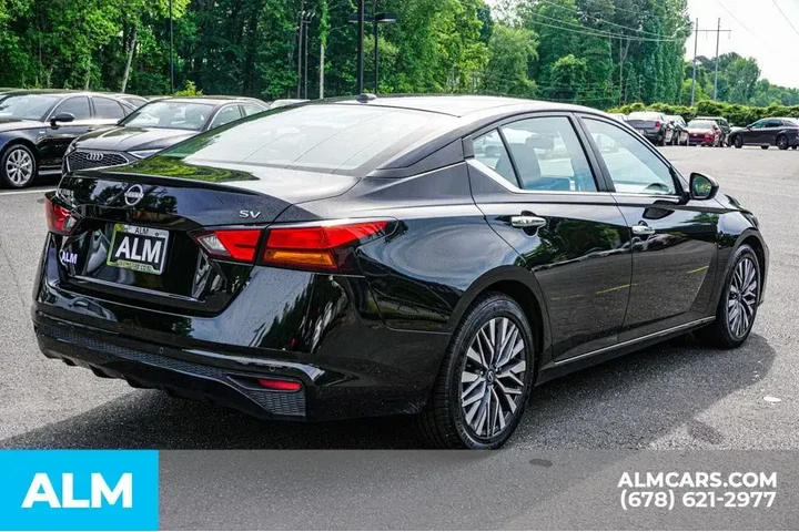 $17120 : Nissan Altima 2023 2.5 SV 4d image 6