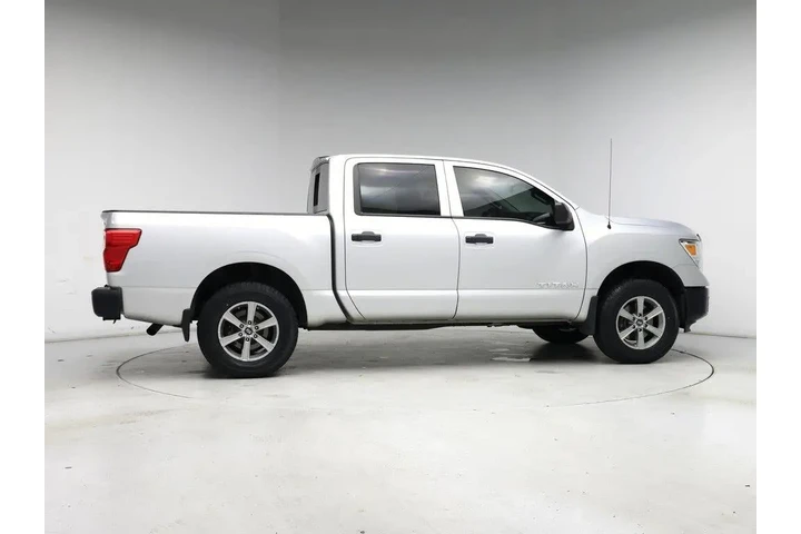 $22998 : Nissan Titan 2017 4x4 S 4dr image 7