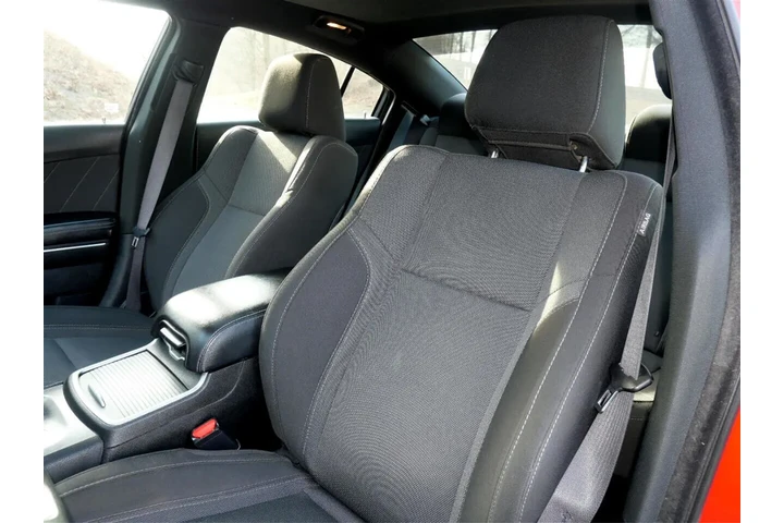$18485 : 2018 Charger GT AWD image 10