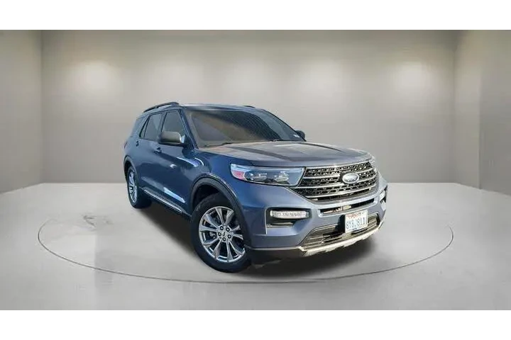 $29935 : Ford Explorer 2021 XLT 4dr S image 1