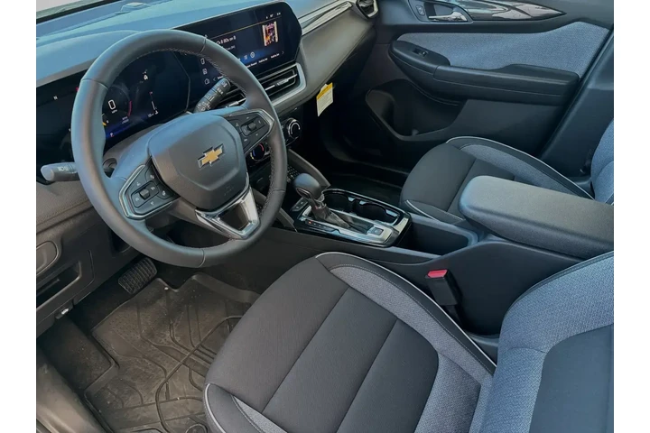 $24899 : Chevrolet Trailblazer 2024 L image 10