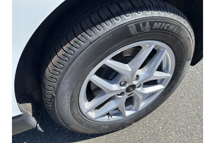 $28500 : Ford Edge 2023 AWD SEL 4dr C image 9