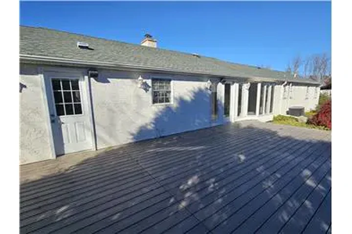 $4500 : Rental property with 3 bedro image 4