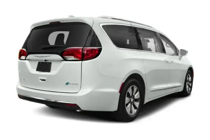 Chrysler Pacifica Hybrid 202 image 2
