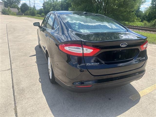 $5500 : 2016 Ford Fusion S HYBRID image 2