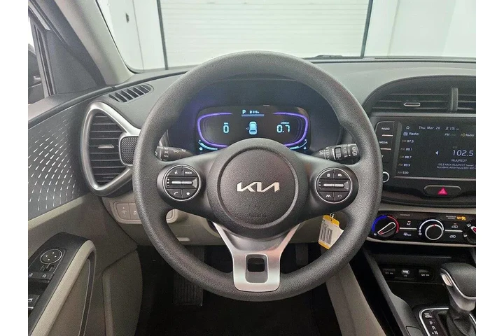 $19998 : Kia Soul 2025 LX 4dr Crossov image 10