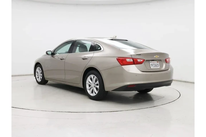 $23998 : Chevrolet Malibu 2025 LT 4dr image 2