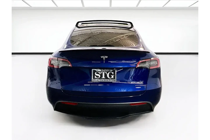 $29288 : Tesla Model Y 2022 AWD Long image 9