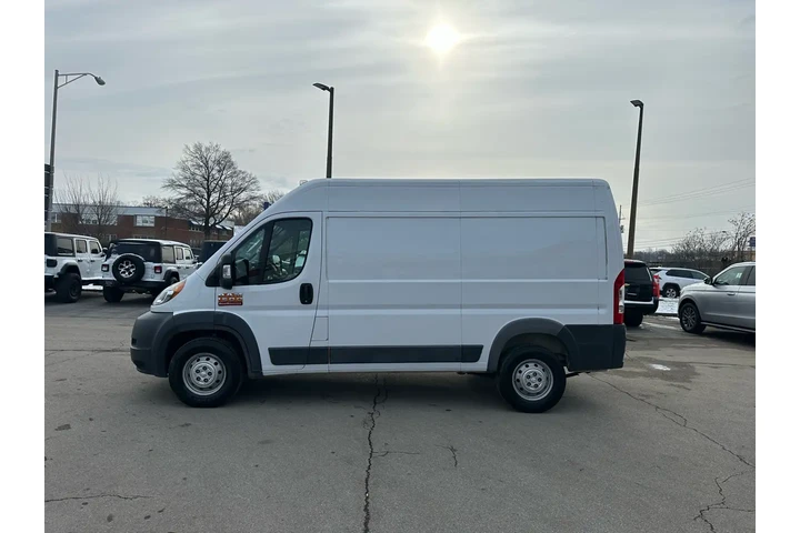 $16980 : 2018 RAM ProMaster Cargo Van image 5