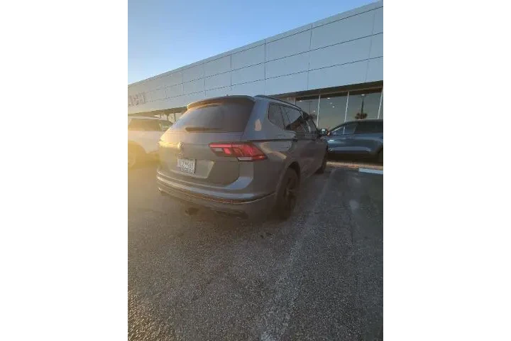 $22829 : Volkswagen Tiguan 2023 SE R- image 3