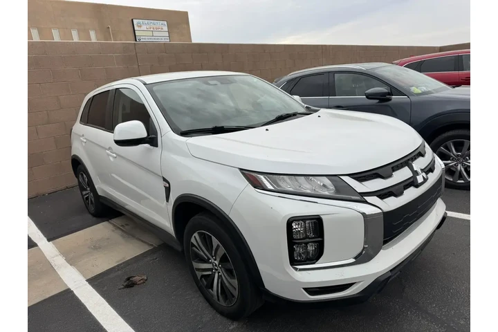 $15999 : Mitsubishi Outlander Sport 2 image 3