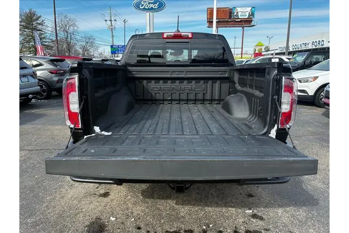$31988 : GMC Canyon 2021 4x4 Denali 4 image 7