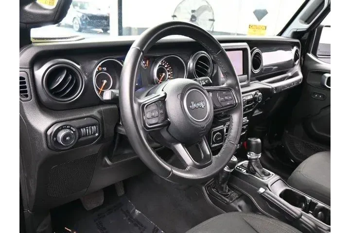 $27995 : Jeep Wrangler Unlimited 2022 image 10