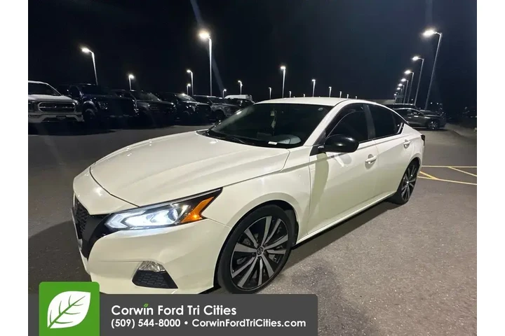 $13989 : Nissan Altima 2019 2.5 SR 4d image 3
