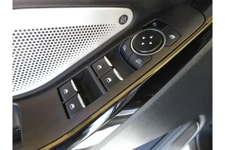 $39587 : Ford Explorer 2023 AWD ST 4d image 10