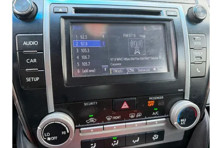 $8466 : Toyota Camry 2014 SE 4dr Sed image 8