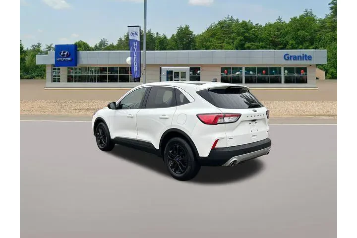 $20990 : Ford Escape 2022 AWD SE 4dr image 8
