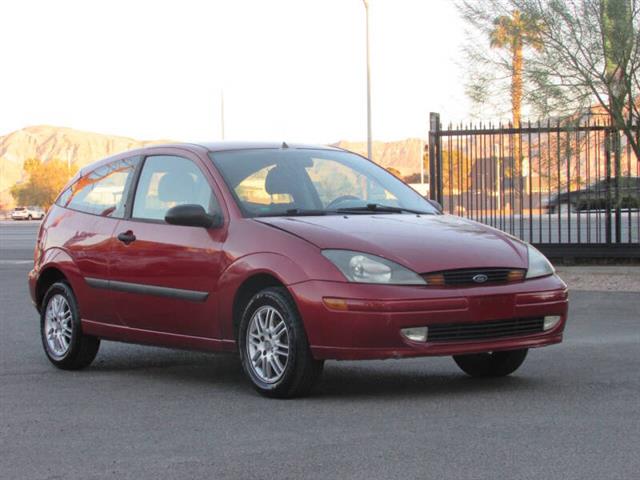 $3995 : 2003 Focus ZX3 image 2