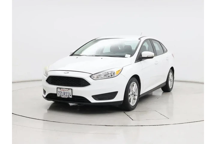$9998 : Ford Focus 2017 SE 4dr Sedan image 4