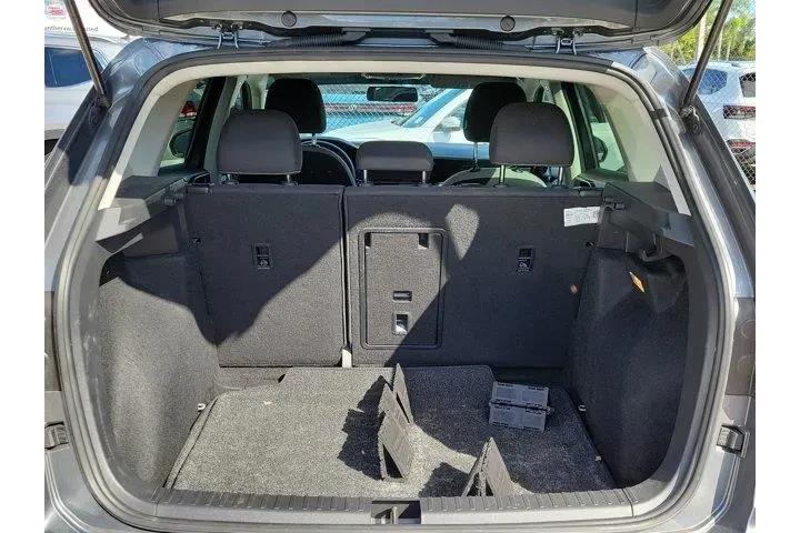 $15977 : Volkswagen Taos 2022 S 4dr S image 9