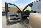 $31800 : Ford F-150 2019 4x4 XL 4dr S thumbnail