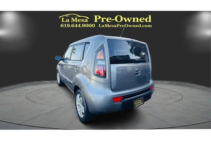 $6995 : 2011 Soul + 4-Door Wagon image 3