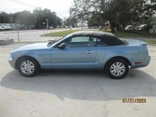 $8995 : 2007 Mustang image 5