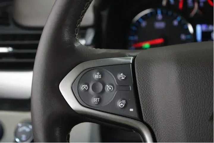 $25947 : Chevrolet Tahoe 2019 4x4 LT image 10