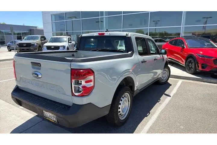 $23950 : Ford Maverick 2024 XL 4dr Su image 2