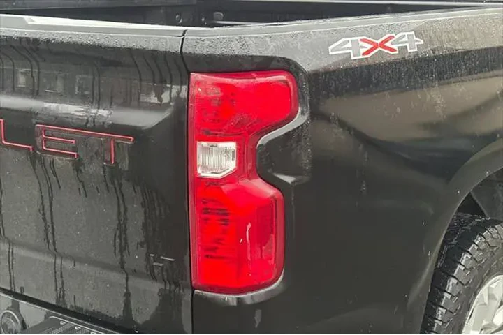 $36990 : Chevrolet Silverado 1500 202 image 6