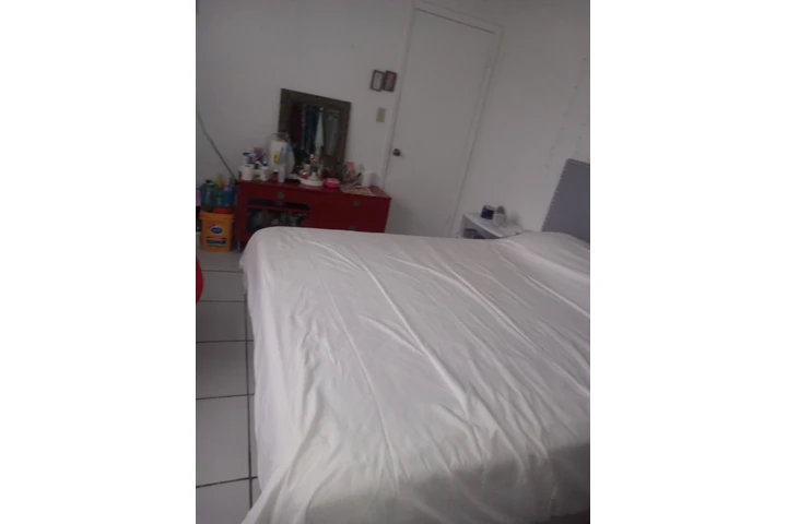 $750 : Rento habitacion image 2