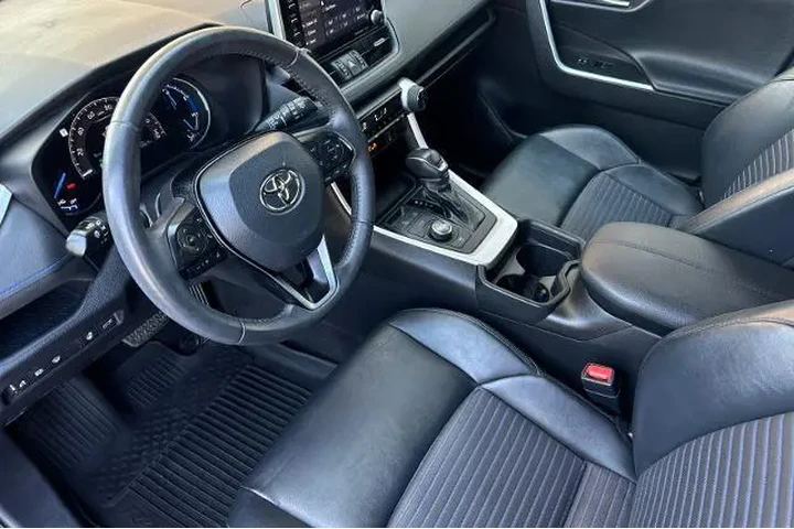 $30491 : Toyota RAV4 Hybrid 2021 AWD image 10
