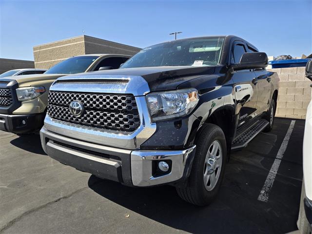 $45391 : Pre-Owned 2021 Tundra 4WD SR5 image 6