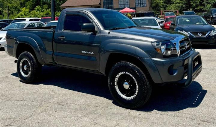 $6500 : 2010 Tacoma PreRunner image 3