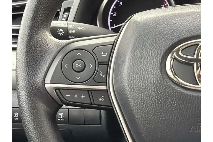 $24980 : Toyota Camry 2023 LE 4dr Sed image 10