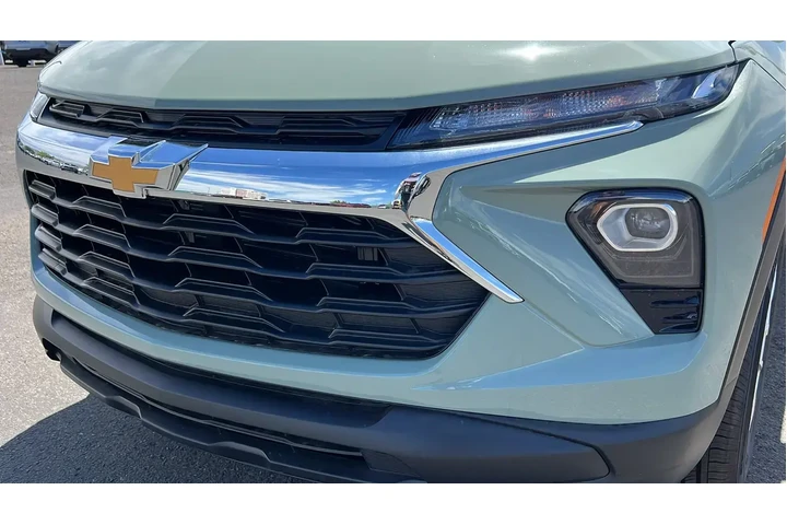 $27984 : Chevrolet Trailblazer 2026 4 image 9