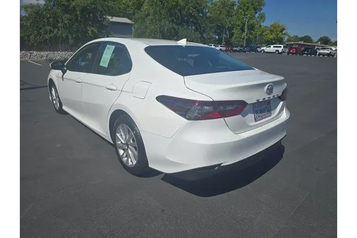 $21995 : Toyota Camry 2023 LE 4dr Sed image 5