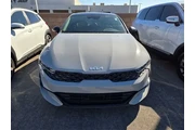 $23355 : Kia K5 2022 GT-Line 4dr Seda thumbnail
