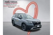 Nissan Pathfinder 2024 AWD R en Long Island