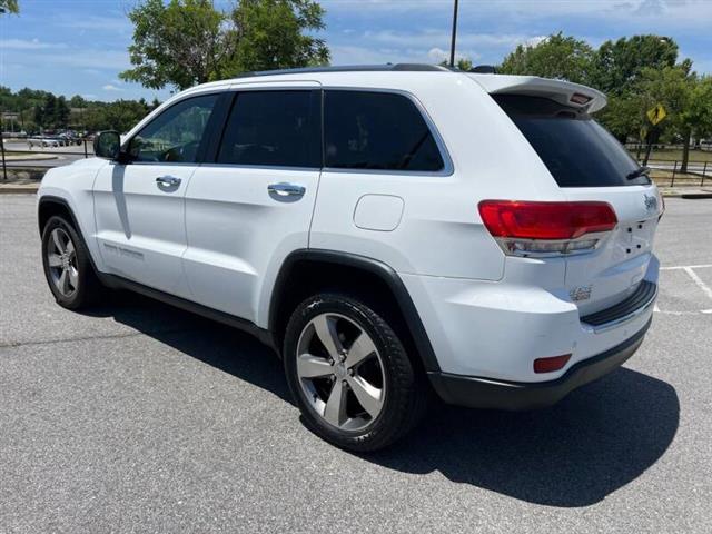 $16500 : 2015 Grand Cherokee Limited image 9