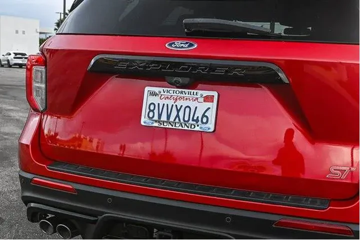 Ford Explorer 2021 AWD ST 4d image 10