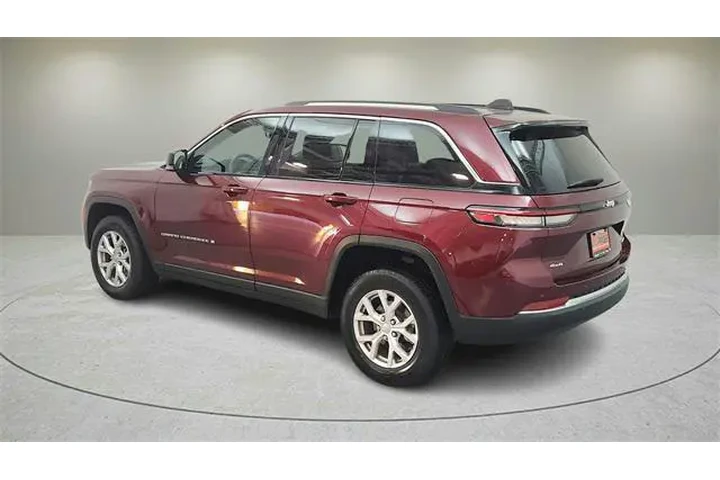 $30555 : Jeep Grand Cherokee 2022 4x4 image 6