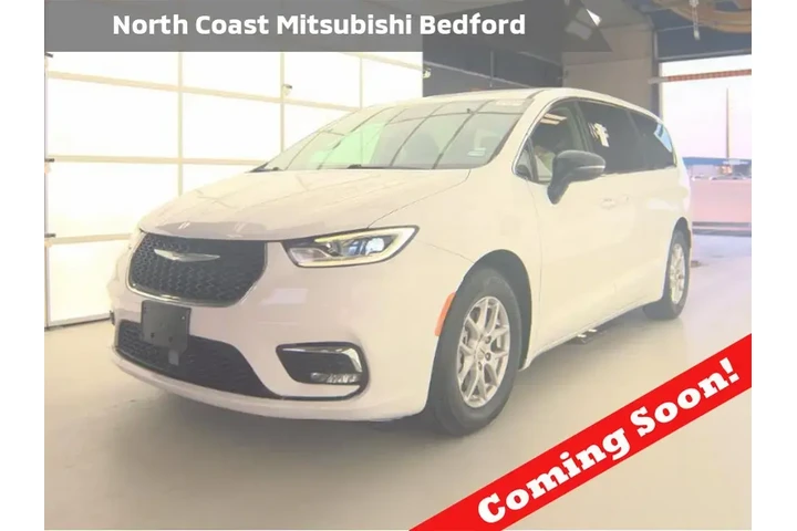 $25493 : Chrysler Pacifica 2024 Touri image 1