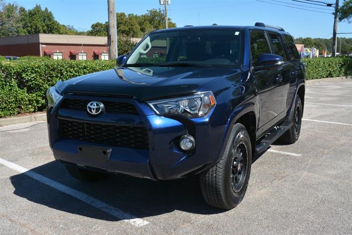 2019 4Runner SR5 Premium image 2