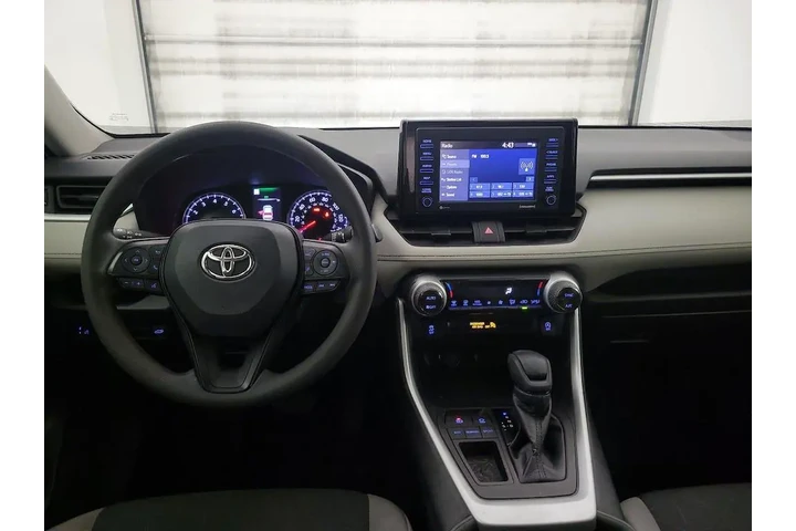 $26998 : Toyota RAV4 2022 XLE 4dr SUV image 9