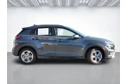 $19197 : Hyundai KONA 2023 AWD SEL 4d thumbnail