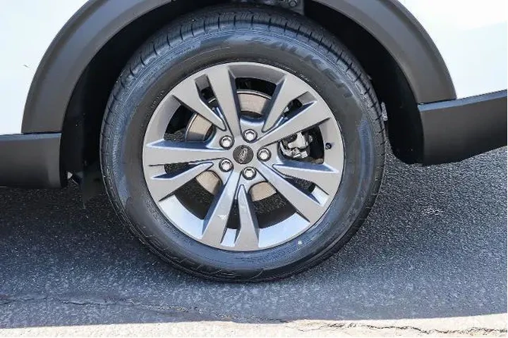 $29995 : Ford Explorer 2023 XLT 4dr S image 8