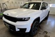 $33495 : 2021 Grand Cherokee L Altitude thumbnail