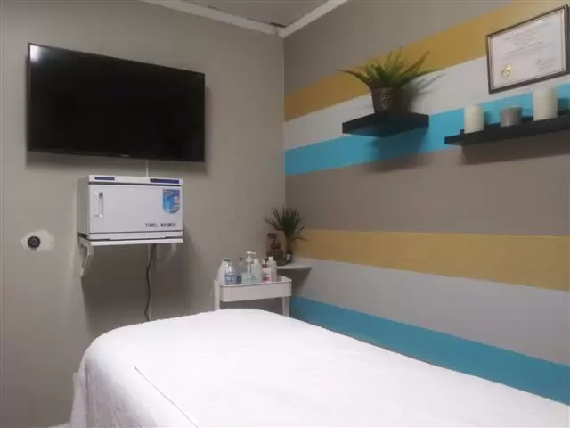 LIPO MASSAGE MADEROTERAPIA RF image 3