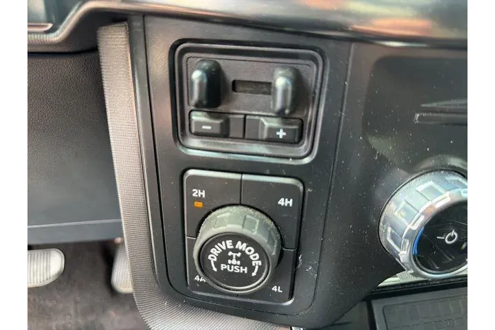 $39992 : Ford F-150 2022 4x4 Platinum image 10